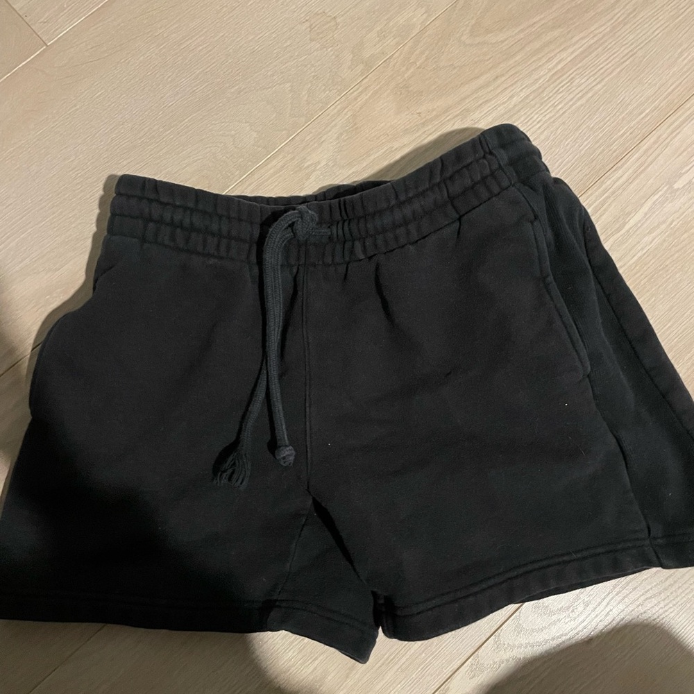 TNA Cozy Fleece Boyfriend shorts